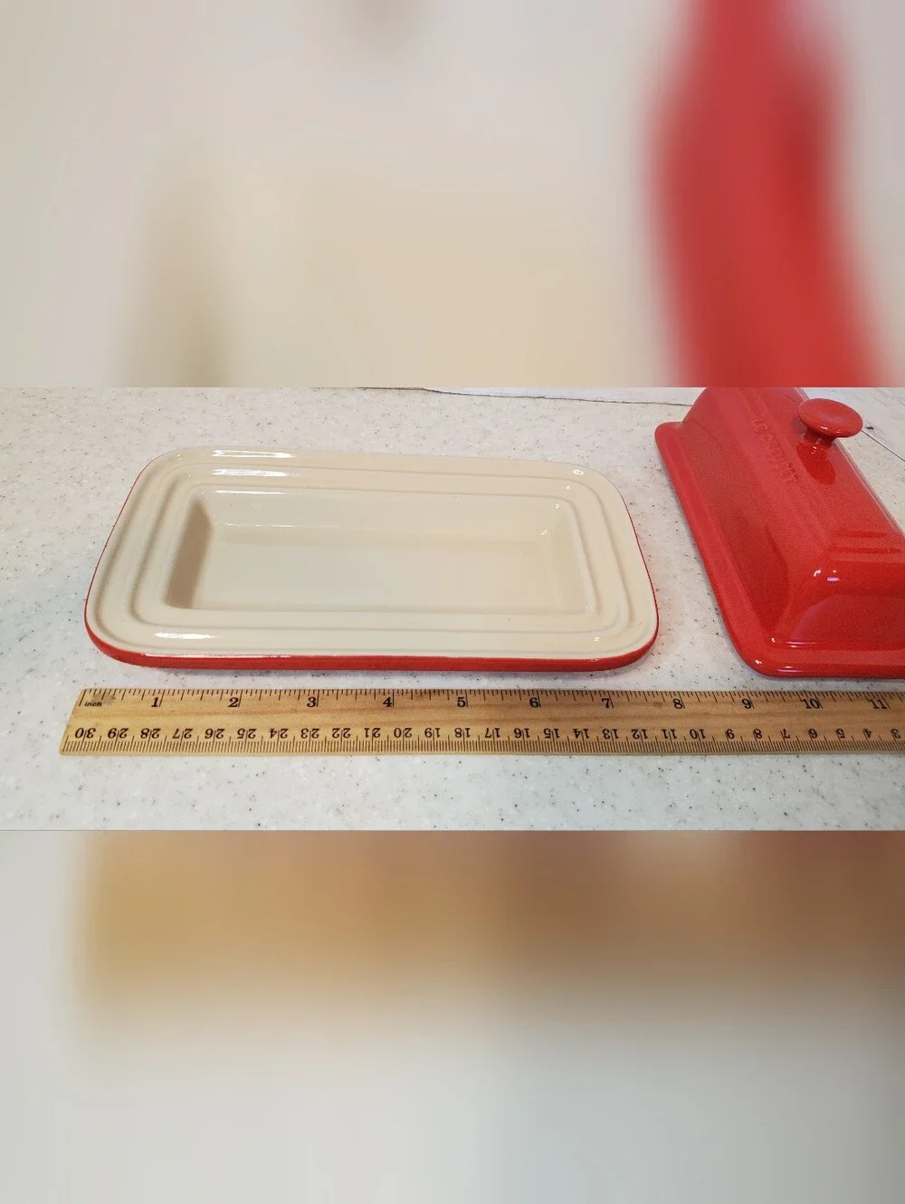 Le Creuset Cerise Red Stoneware Covered Butter Dish Heritage 7.5